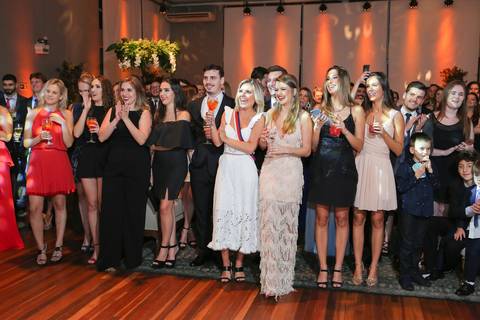 formatura-formanda-formando-meformei-medicina-futura-medica-ufrgs-universidade-federal-rio-grande-do-sul-federal-gaucha-porto-alegre-foto-fotos-fotografo-profissional-colação-de-grau-prova-de-togas-salao-de-atos-fabio-martins-foto-equipe-proffisional'