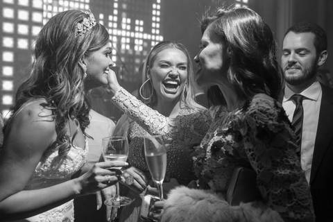 casamento-weddin-wedding-video-video-filmagem-igreja-foto-fotografo-film-filme-filmaker-profissional-casar-casei-porto-alegre-noivado-noivos-casamento2020-casamento2019-noiva2020-noivo2020-noiva2019-foto-fotografia-fotografo-fabio-martins-foto-equipe'