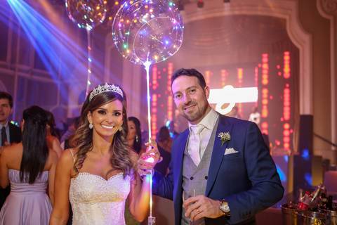 casamento-weddin-wedding-video-video-filmagem-igreja-foto-fotografo-film-filme-filmaker-profissional-casar-casei-porto-alegre-noivado-noivos-casamento2020-casamento2019-noiva2020-noivo2020-noiva2019-foto-fotografia-fotografo-fabio-martins-foto-equipe'