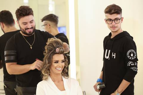 casamento-weddin-wedding-video-video-filmagem-igreja-foto-fotografo-film-filme-filmaker-profissional-casar-casei-porto-alegre-noivado-noivos-casamento2020-casamento2019-noiva2020-noivo2020-noiva2019-foto-fotografia-fotografo-fabio-martins-foto-equipe'