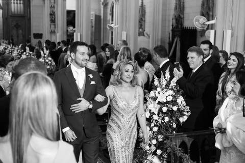 casamento-weddin-wedding-video-video-filmagem-igreja-foto-fotografo-film-filme-filmaker-profissional-casar-casei-porto-alegre-noivado-noivos-casamento2020-casamento2019-noiva2020-noivo2020-noiva2019-foto-fotografia-fotografo-fabio-martins-foto-equipe'