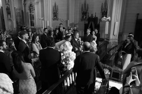 casamento-weddin-wedding-video-video-filmagem-igreja-foto-fotografo-film-filme-filmaker-profissional-casar-casei-porto-alegre-noivado-noivos-casamento2020-casamento2019-noiva2020-noivo2020-noiva2019-foto-fotografia-fotografo-fabio-martins-foto-equipe'