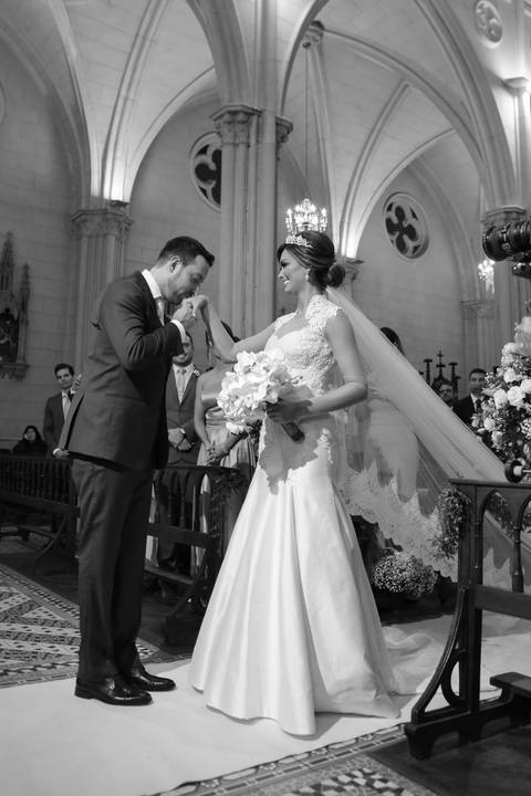 casamento-weddin-wedding-video-video-filmagem-igreja-foto-fotografo-film-filme-filmaker-profissional-casar-casei-porto-alegre-noivado-noivos-casamento2020-casamento2019-noiva2020-noivo2020-noiva2019-foto-fotografia-fotografo-fabio-martins-foto-equipe'