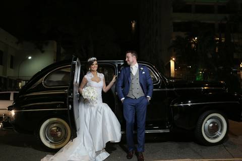 casamento-weddin-wedding-video-video-filmagem-igreja-foto-fotografo-film-filme-filmaker-profissional-casar-casei-porto-alegre-noivado-noivos-casamento2020-casamento2019-noiva2020-noivo2020-noiva2019-foto-fotografia-fotografo-fabio-martins-foto-equipe'