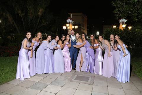 casamento-weddin-wedding-video-video-filmagem-igreja-foto-fotografo-film-filme-filmaker-profissional-casar-casei-porto-alegre-noivado-noivos-casamento2020-casamento2019-noiva2020-noivo2020-noiva2019-foto-fotografia-fotografo-fabio-martins-foto-equipe'