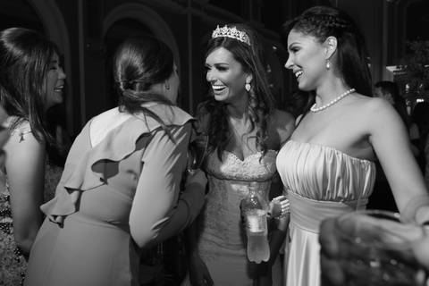 casamento-weddin-wedding-video-video-filmagem-igreja-foto-fotografo-film-filme-filmaker-profissional-casar-casei-porto-alegre-noivado-noivos-casamento2020-casamento2019-noiva2020-noivo2020-noiva2019-foto-fotografia-fotografo-fabio-martins-foto-equipe'