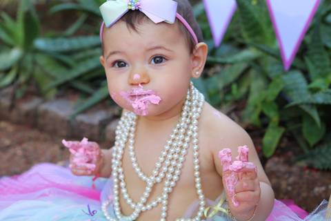 smash-the-cake-amassando-o-bolo-ensaio-de-um-ano-book-infantil-fotos-pre-aniversario-smash-externo-ensaio-ao-ar-livre-bolo-de-glace-picnic-smash-ensaio-profissional-book-fotografia-foto-fotos-lindas-fotos-de-bebes-fotos-fofas-bebes-lindos-fabio-martins'