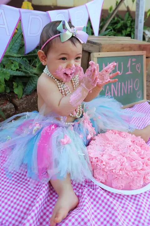 smash-the-cake-amassando-o-bolo-ensaio-de-um-ano-book-infantil-fotos-pre-aniversario-smash-externo-ensaio-ao-ar-livre-bolo-de-glace-picnic-smash-ensaio-profissional-book-fotografia-foto-fotos-lindas-fotos-de-bebes-fotos-fofas-bebes-lindos-fabio-martins'