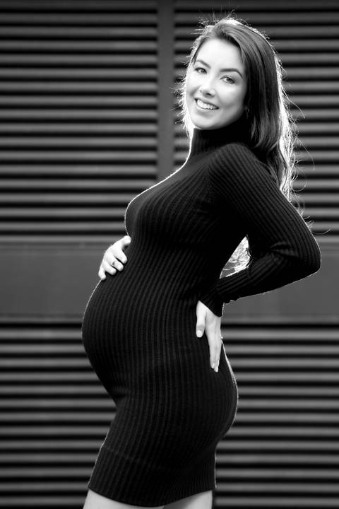 gravida-gravidez-gestacao-gravidos-gestante-gravidinha-maternidade-ensaiogravida-ensaiogestante-fotogestante-ensaio-gestante-externo-moderno-estudio-gravidivda-gestanteslindas-fotografo-fotografia-pgotographer-pregnant-porto-alegre-gravida-bebeacaminho'