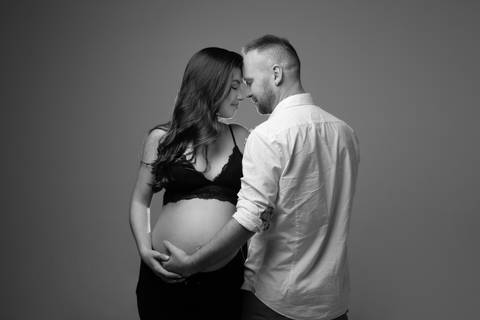 gravida-gravidez-gestacao-gravidos-gestante-gravidinha-maternidade-ensaiogravida-ensaiogestante-fotogestante-ensaio-gestante-externo-moderno-estudio-gravidivda-gestanteslindas-fotografo-fotografia-pgotographer-pregnant-porto-alegre-gravida-bebeacaminho'