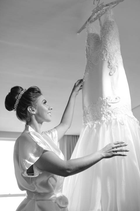 fotos-de-casamento-fotos-noiva-making-of-porto-alegre-casal-noiva-noivo-fotos-fotografia-fotógrafo-porto-alegre-wedding-porto-alegre-fotografo-profissional-vestido-de-noiva-penteado-noiva-casamento'