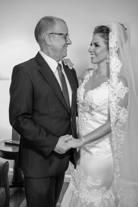 fotos-de-casamento-fotos-noiva-making-of-porto-alegre-casal-noiva-noivo-fotos-fotografia-fotógrafo-porto-alegre-wedding-porto-alegre-fotografo-profissional-vestido-de-noiva-penteado-noiva-casamento'