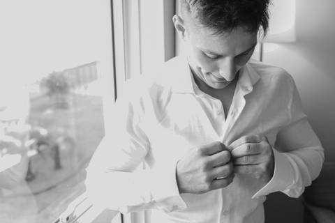 fotos-de-casamento-fotos-noiva-making-of-porto-alegre-casal-noiva-noivo-fotos-fotografia-fotógrafo-porto-alegre-wedding-porto-alegre-fotografo-profissional-vestido-de-noiva-penteado-noiva-casamento-making-of-noivo'