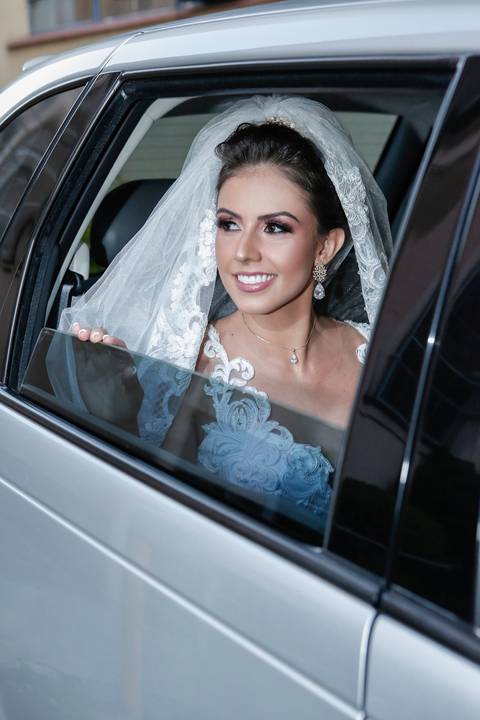 fotos-de-casamento-fotos-noiva-making-of-porto-alegre-casal-noiva-noivo-fotos-fotografia-fotógrafo-porto-alegre-wedding-porto-alegre-fotografo-profissional-vestido-de-noiva-penteado-noiva-casamento-making-of-noivo'