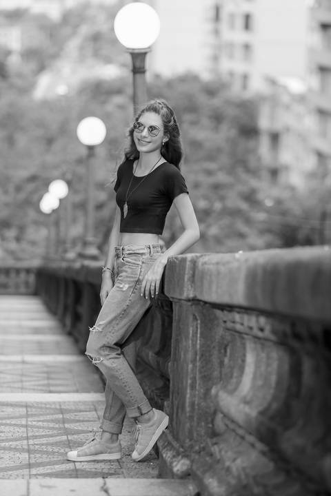 book-ensaio-foto-fotos-fotografia-fotografico-fotografo-photo-shoot-photoshooting-book-externo-urbano-rio-lago-agua-15-anos-quinze-anos-urbano-ao-ar-livre-externo-fabio-martins-foto-equipe-fotografo-profissional-foto-equipe-look-do-dia-adolescente-poa'