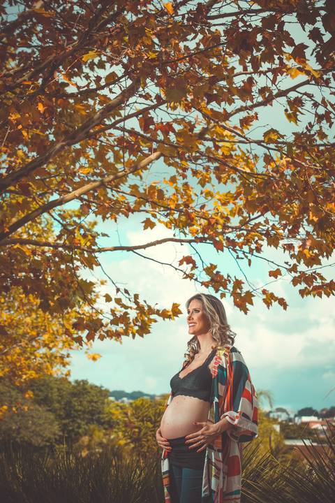 gravida-gravidez-gestacao-gravidos-gestante-gravidinha-maternidade-ensaiogravida-ensaiogestante-fotogestante-ensaio-gestante-externo-moderno-estudio-gravidivda-gestanteslindas-fotografo-fotografia-pgotographer-pregnant-porto-alegre-gravida-'