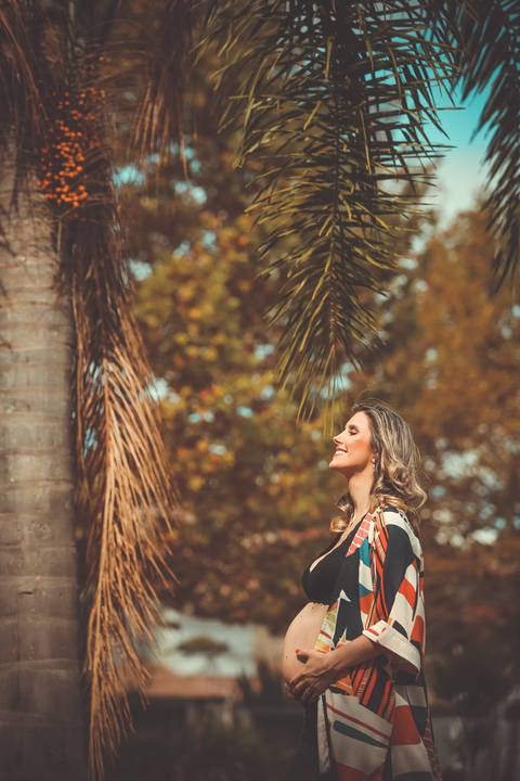 gravida-gravidez-gestacao-gravidos-gestante-gravidinha-maternidade-ensaiogravida-ensaiogestante-fotogestante-ensaio-gestante-externo-moderno-estudio-gravidivda-gestanteslindas-fotografo-fotografia-pgotographer-pregnant-porto-alegre-gravida-'