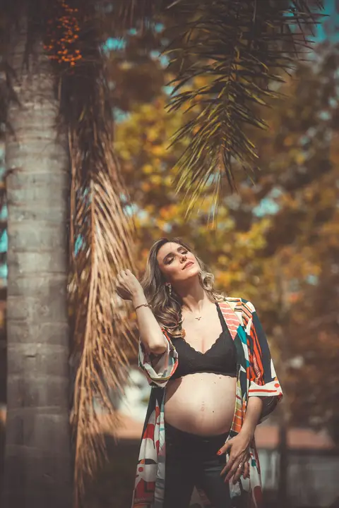 gravida-gravidez-gestacao-gravidos-gestante-gravidinha-maternidade-ensaiogravida-ensaiogestante-fotogestante-ensaio-gestante-externo-moderno-estudio-gravidivda-gestanteslindas-fotografo-fotografia-pgotographer-pregnant-porto-alegre-gravida-'