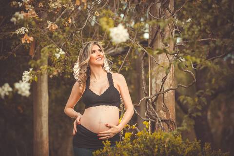 gravida-gravidez-gestacao-gravidos-gestante-gravidinha-maternidade-ensaiogravida-ensaiogestante-fotogestante-ensaio-gestante-externo-moderno-estudio-gravidivda-gestanteslindas-fotografo-fotografia-pgotographer-pregnant-porto-alegre-gravida-'