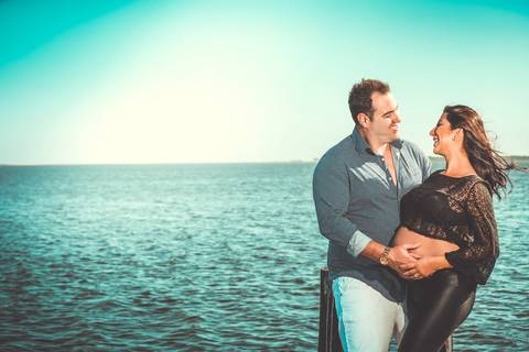 gravida-gravidez-gestacao-gravidos-gestante-gravidinha-maternidade-ensaiogravida-ensaiogestante-fotogestante-ensaio-gestante-externo-moderno-estudio-gravidivda-gestanteslindas-fotografo-fotografia-pgotographer-pregnant-porto-alegre-gravida'