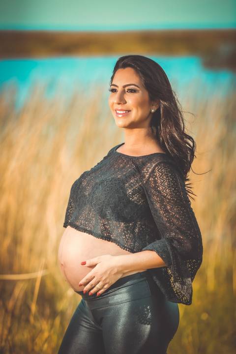 gravida-gravidez-gestacao-gravidos-gestante-gravidinha-maternidade-ensaiogravida-ensaiogestante-fotogestante-ensaio-gestante-externo-moderno-estudio-gravidivda-gestanteslindas-fotografo-fotografia-pgotographer-pregnant-porto-alegre-gravida'