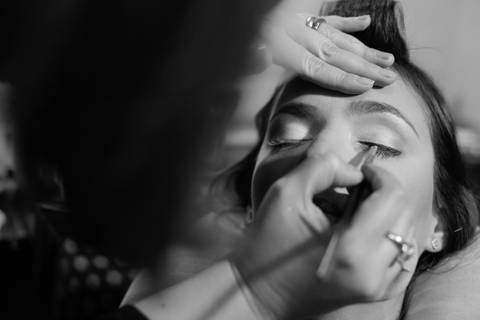 fotos-de-casamento-fotos-noiva-making-of-porto-alegre-casal-noiva-noivo-fotos-fotografia-fotógrafo-porto-alegre-wedding-porto-alegre-fotografo-profissional-vestido-de-noiva-penteado-noiva-casamento'