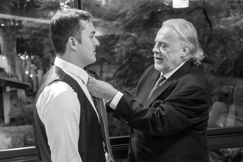 fotos-de-casamento-fotos-noiva-making-of-porto-alegre-casal-noiva-noivo-fotos-fotografia-fotógrafo-porto-alegre-wedding-porto-alegre-fotografo-profissional-vestido-de-noiva-penteado-noiva-casamento'