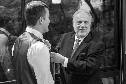 fotos-de-casamento-fotos-noiva-making-of-porto-alegre-casal-noiva-noivo-fotos-fotografia-fotógrafo-porto-alegre-wedding-porto-alegre-fotografo-profissional-vestido-de-noiva-penteado-noiva-casamento'