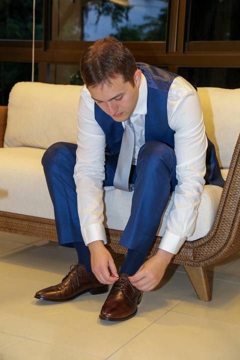 fotos-de-casamento-fotos-noiva-making-of-porto-alegre-casal-noiva-noivo-fotos-fotografia-fotógrafo-porto-alegre-wedding-porto-alegre-fotografo-profissional-vestido-de-noiva-penteado-noiva-casamento'