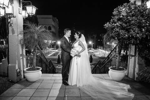 fotos-de-casamento-fotos-noiva-making-of-porto-alegre-casal-noiva-noivo-fotos-fotografia-fotógrafo-porto-alegre-wedding-porto-alegre-fotografo-profissional-vestido-de-noiva-penteado-noiva-casamento'