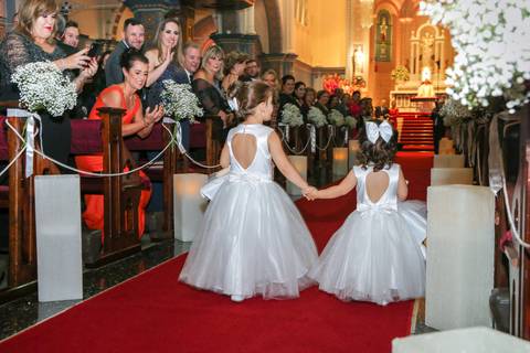 fotos-de-casamento-fotos-noiva-making-of-porto-alegre-casal-noiva-noivo-fotos-fotografia-fotógrafo-porto-alegre-wedding-porto-alegre-fotografo-profissional-vestido-de-noiva-penteado-noiva-casamento'