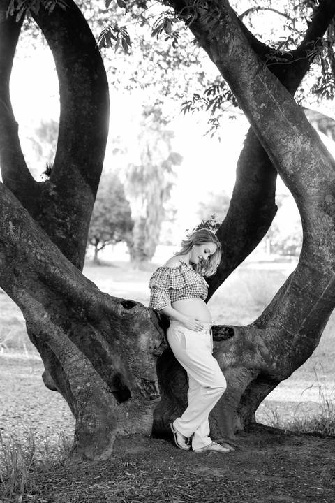 gravida-gravidez-gestacao-gravidos-gestante-gravidinha-maternidade-ensaiogravida-ensaiogestante-fotogestante-ensaio-gestante-externo-moderno-estudio-gravidivda-gestanteslindas-fotografo-fotografia-pgotographer-pregnant-porto-alegre-gravida-'