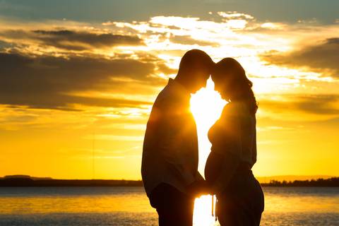 gravida-gravidez-gestacao-gravidos-gestante-gravidinha-maternidade-ensaiogravida-ensaiogestante-fotogestante-ensaio-gestante-externo-moderno-estudio-gravidivda-gestanteslindas-fotografo-fotografia-pgotographer-pregnant-porto-alegre-gravida-'