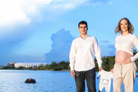 gravida-gravidez-gestacao-gravidos-gestante-gravidinha-maternidade-ensaiogravida-ensaiogestante-fotogestante-ensaio-gestante-externo-moderno-estudio-gravidivda-gestanteslindas-fotografo-fotografia-pgotographer-pregnant-porto-alegre-gravida-'