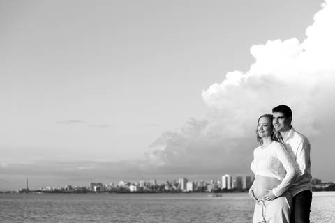 gravida-gravidez-gestacao-gravidos-gestante-gravidinha-maternidade-ensaiogravida-ensaiogestante-fotogestante-ensaio-gestante-externo-moderno-estudio-gravidivda-gestanteslindas-fotografo-fotografia-pgotographer-pregnant-porto-alegre-gravida-'