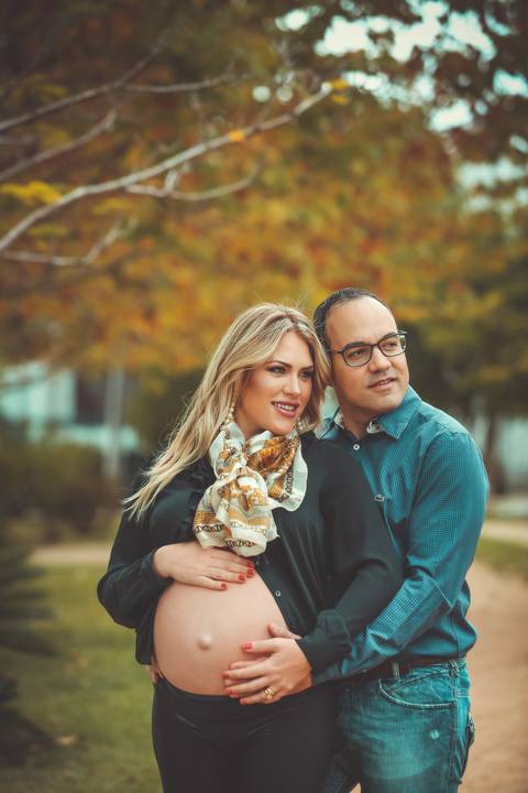 gravida-gravidez-gestacao-gravidos-gestante-gravidinha-maternidade-ensaiogravida-ensaiogestante-fotogestante-ensaio-gestante-externo-moderno-estudio-gravidivda-gestanteslindas-fotografo-fotografia-pgotographer-pregnant-porto-alegre-gravida-'