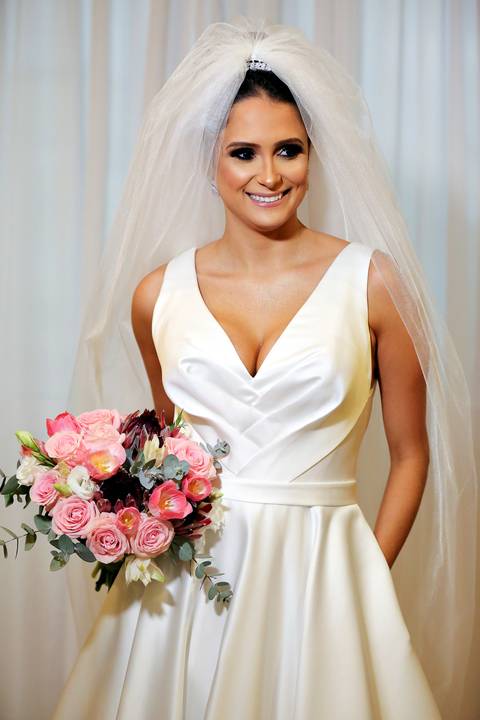 fotos-de-casamento-igreja-noiva-making-of-casal-noiva-noivo-fotografia-fotógrafo-porto-alegre-wedding-fotografo-profissional-vestido-de-noiva-penteado'