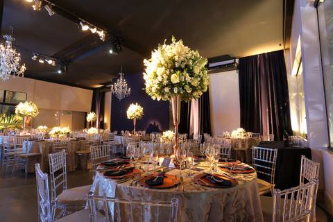 fotos-de-casamento-igreja-noiva-making-of-casal-noiva-noivo-fotografia-fotógrafo-porto-alegre-wedding-fotografo-profissional-vestido-de-noiva-penteado'