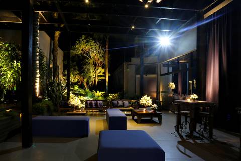 fotos-de-casamento-igreja-noiva-making-of-casal-noiva-noivo-fotografia-fotógrafo-porto-alegre-wedding-fotografo-profissional-vestido-de-noiva-penteado'