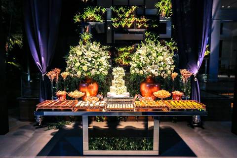 fotos-de-casamento-igreja-noiva-making-of-casal-noiva-noivo-fotografia-fotógrafo-porto-alegre-wedding-fotografo-profissional-vestido-de-noiva-penteado'