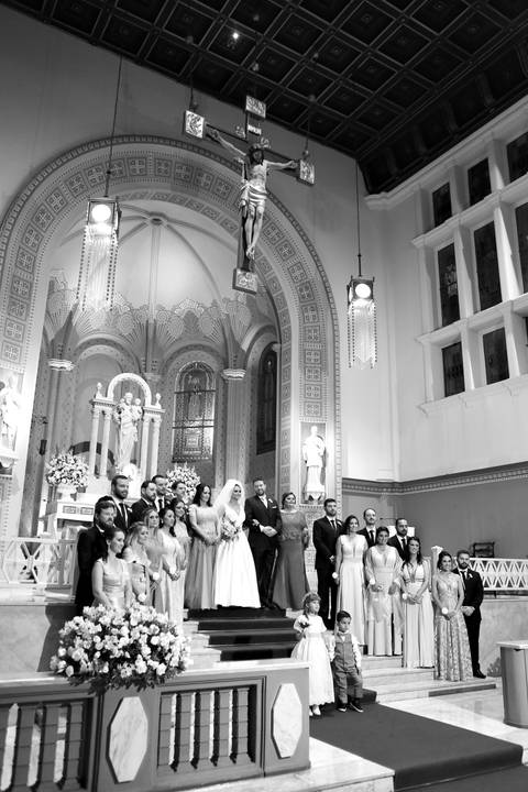 fotos-de-casamento-igreja-noiva-making-of-casal-noiva-noivo-fotografia-fotógrafo-porto-alegre-wedding-fotografo-profissional-vestido-de-noiva-penteado'