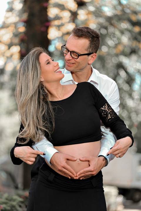 gravida-gravidez-gestacao-gravidos-gestante-gravidinha-maternidade-ensaiogravida-ensaiogestante-fotogestante-ensaio-gestante-externo-moderno-estudio-gravidivda-gestanteslindas-fotografo-fotografia-pgotographer-pregnant-porto-alegre-gravida-'