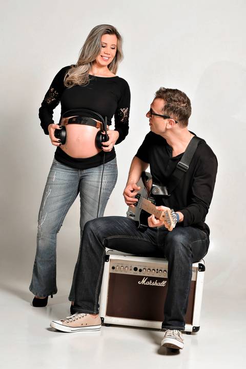 gravida-gravidez-gestacao-gravidos-gestante-gravidinha-maternidade-ensaiogravida-ensaiogestante-fotogestante-ensaio-gestante-externo-moderno-estudio-gravidivda-gestanteslindas-fotografo-fotografia-pgotographer-pregnant-porto-alegre-gravida-'