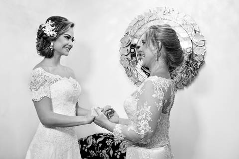 fotos-de-casamento-fotos-noiva-making-of-porto-alegre-casal-noiva-noivo-fotos-fotografia-fotógrafo-porto-alegre-wedding-porto-alegre-fotografo-profissional-vestido-de-noiva-penteado-noiva-casamento'