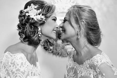 fotos-de-casamento-fotos-noiva-making-of-porto-alegre-casal-noiva-noivo-fotos-fotografia-fotógrafo-porto-alegre-wedding-porto-alegre-fotografo-profissional-vestido-de-noiva-penteado-noiva-casamento'