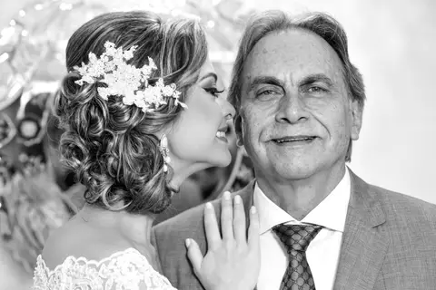 fotos-de-casamento-fotos-noiva-making-of-porto-alegre-casal-noiva-noivo-fotos-fotografia-fotógrafo-porto-alegre-wedding-porto-alegre-fotografo-profissional-vestido-de-noiva-penteado-noiva-casamento'