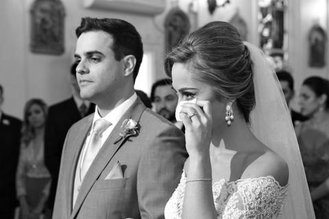 fotos-de-casamento-fotos-noiva-making-of-porto-alegre-casal-noiva-noivo-fotos-fotografia-fotógrafo-porto-alegre-wedding-porto-alegre-fotografo-profissional-vestido-de-noiva-penteado-noiva-casamento'