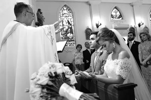 fotos-de-casamento-fotos-noiva-making-of-porto-alegre-casal-noiva-noivo-fotos-fotografia-fotógrafo-porto-alegre-wedding-porto-alegre-fotografo-profissional-vestido-de-noiva-penteado-noiva-casamento'