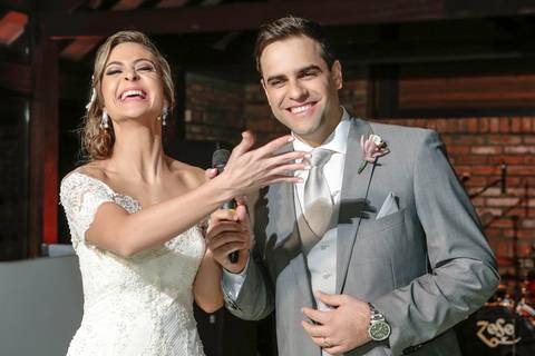 fotos-de-casamento-fotos-noiva-making-of-porto-alegre-casal-noiva-noivo-fotos-fotografia-fotógrafo-porto-alegre-wedding-porto-alegre-fotografo-profissional-vestido-de-noiva-penteado-noiva-casamento'