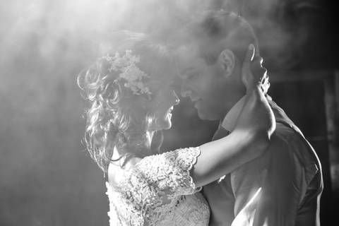 fotos-de-casamento-fotos-noiva-making-of-porto-alegre-casal-noiva-noivo-fotos-fotografia-fotógrafo-porto-alegre-wedding-porto-alegre-fotografo-profissional-vestido-de-noiva-penteado-noiva-casamento'